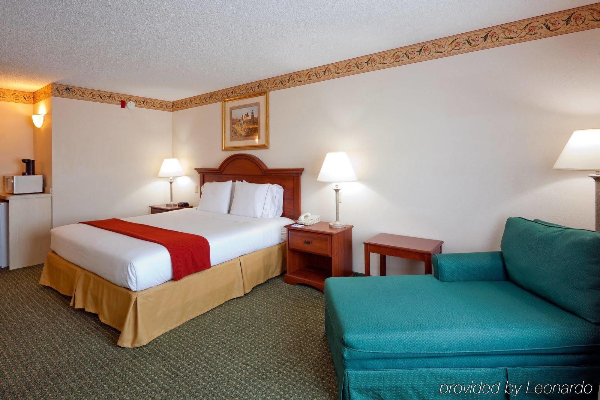 Holiday Inn Express Athens By Ihg Bilik gambar